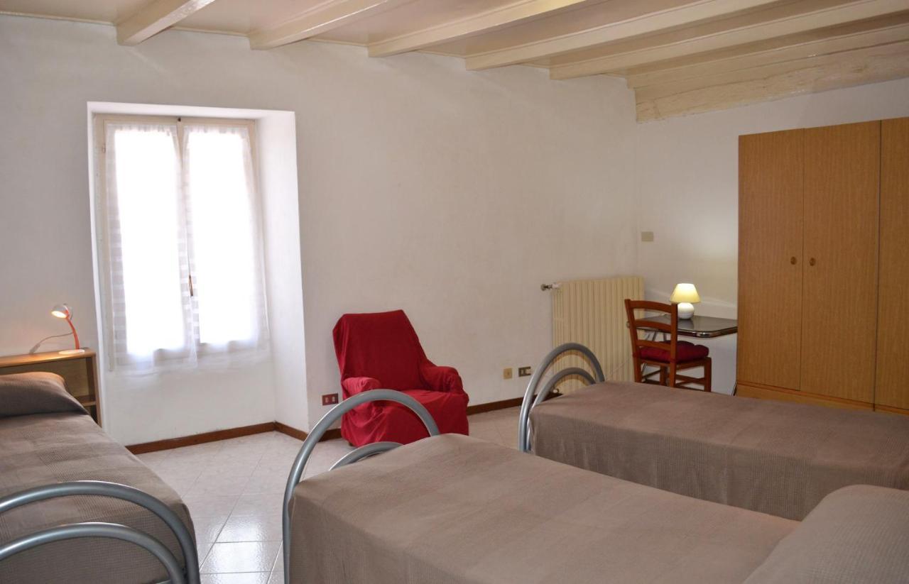 L'Antico Borgo Apartment Lesa Exterior photo